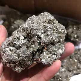 探索自然之光 天然金礦石與金屬礦石的奧秘